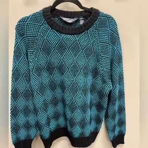 Black and Blue/green Diamond pattern Sweater